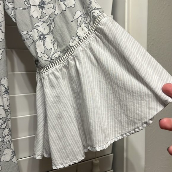 Floral Wrap Top - Picture 3 of 3